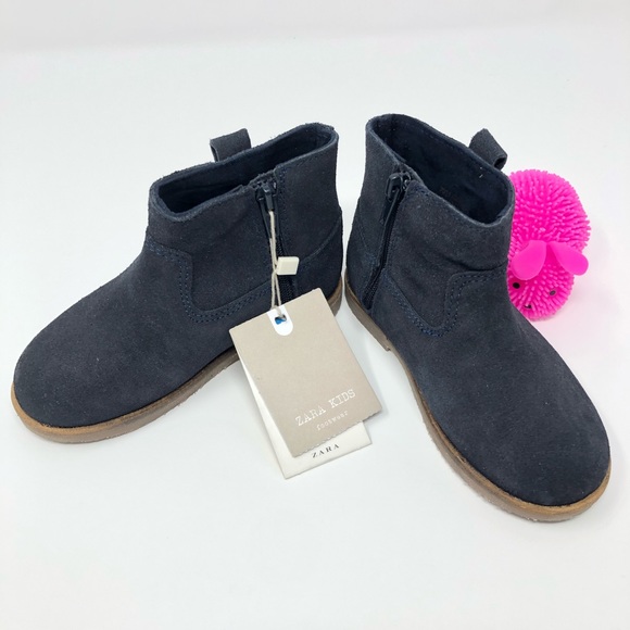 2/$30 Zara Kids Leather Navy Studded Boots Sz 6.5 - Picture 2 of 8